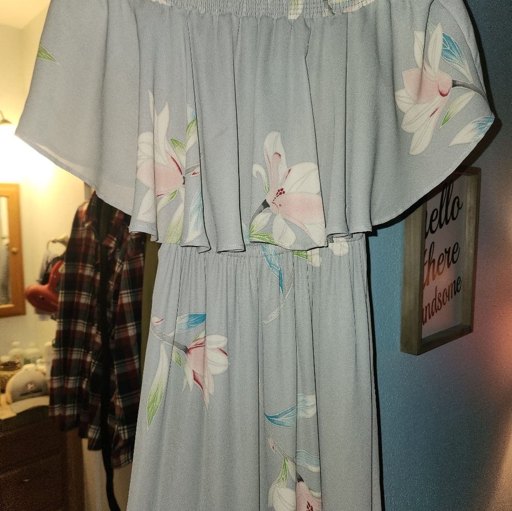 NWOT Show me your mumu Grey floral print dress - Picture 2 of 3